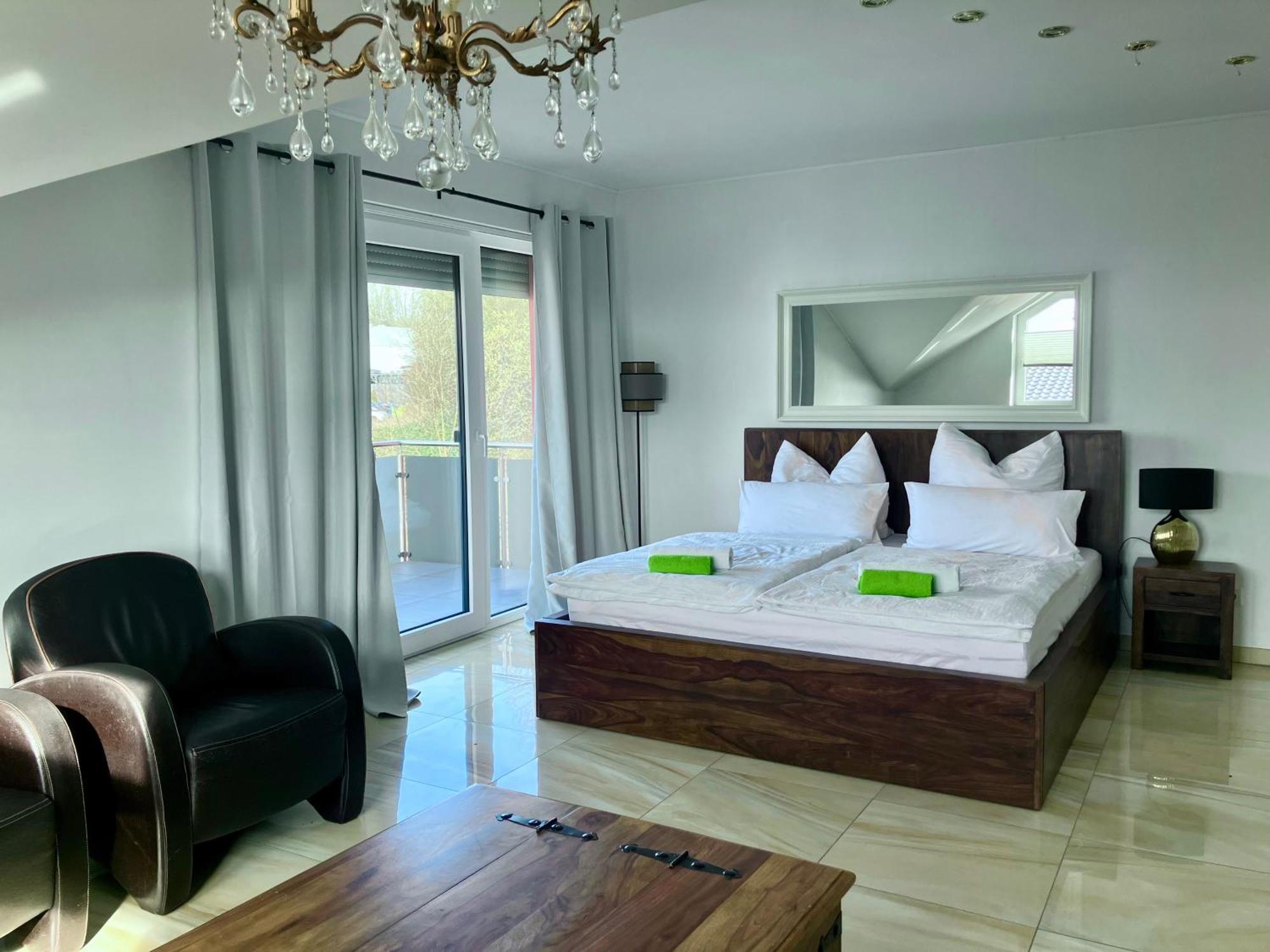 House Limburg - Self Check-in Apartment